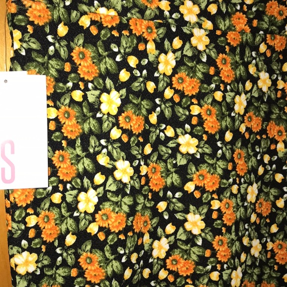 Small Cassie pencil skirt - Picture 2 of 2